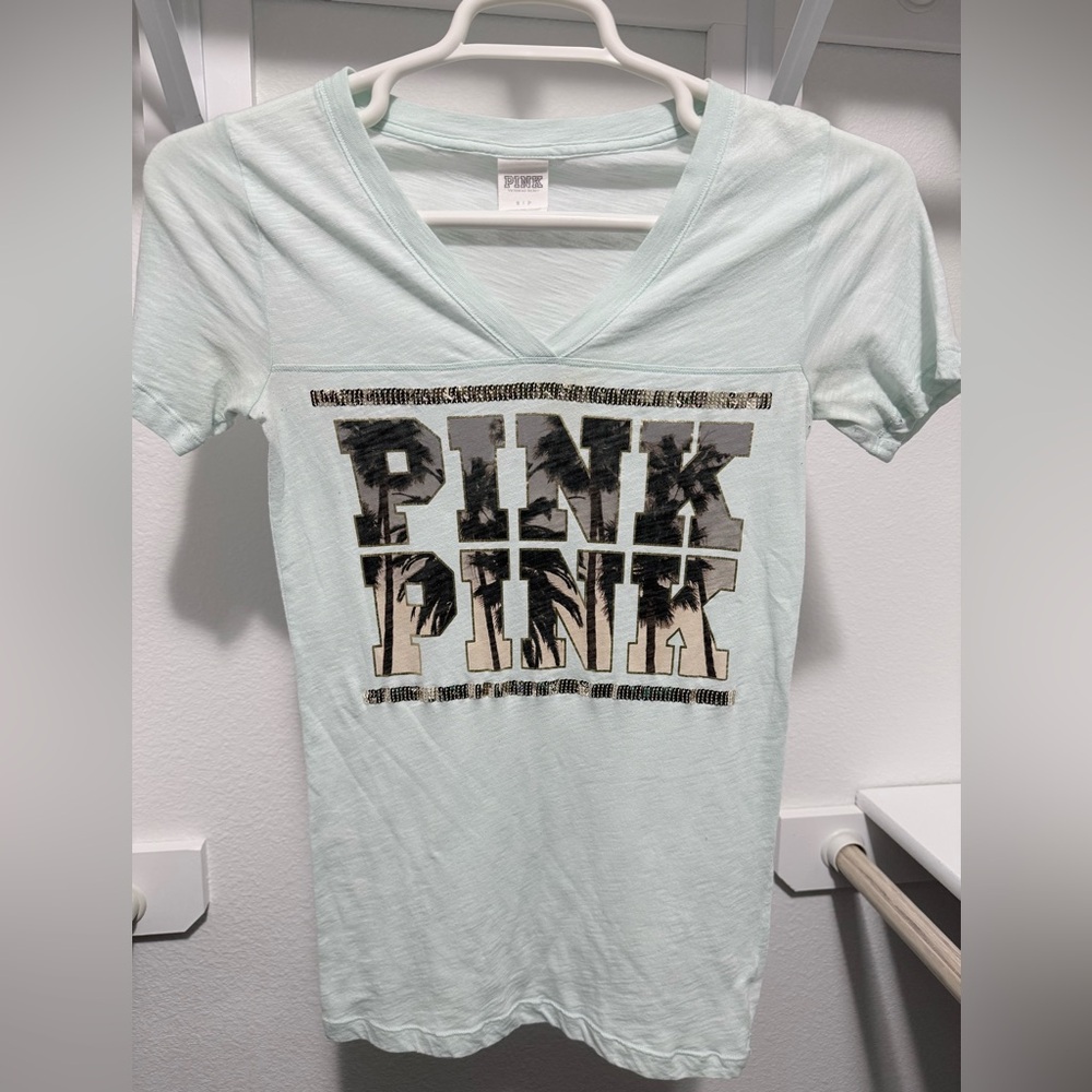Victoria’s Secret PINK Palm Tree Graphic V-Neck T-Shirt Women’s Small